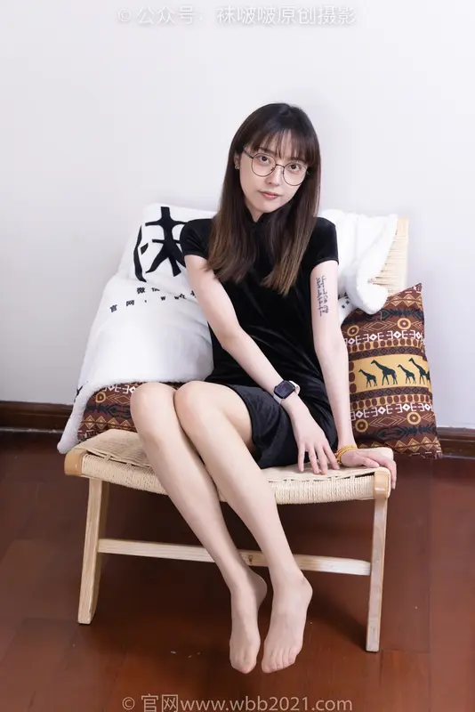 [BoBoSocks袜啵啵] NO.482 稚予-高跟鞋、厚黑丝大腿袜、肉丝（脚尖微加固款）、旗袍（花絮版） 7